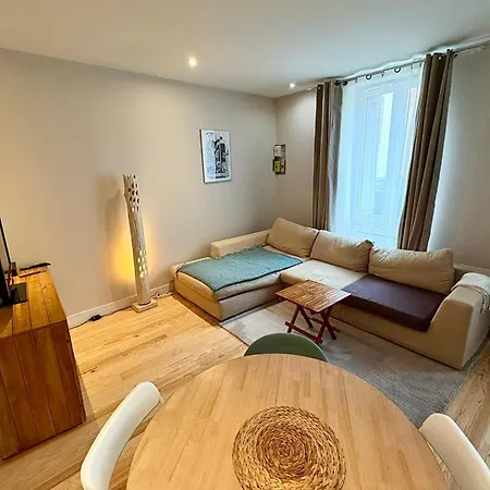 Bright For 4 People In Apartamento *