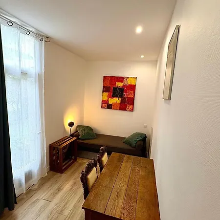 Bright For 4 People In